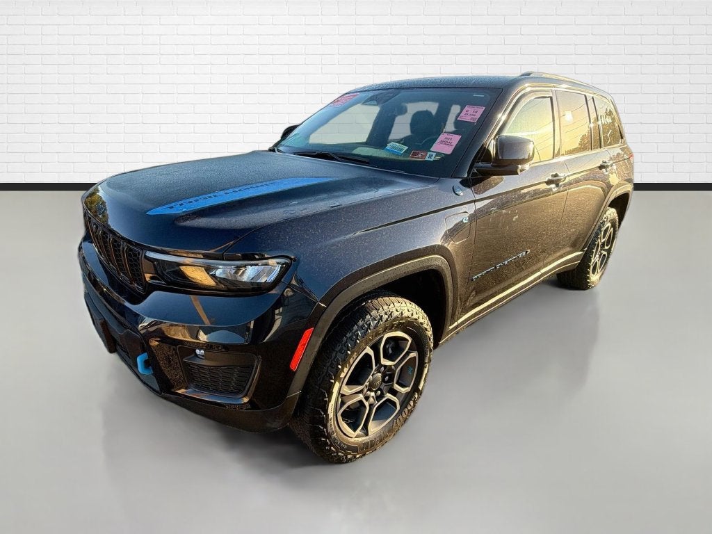 2023 Jeep Grand Cherokee 4xe Trailhawk