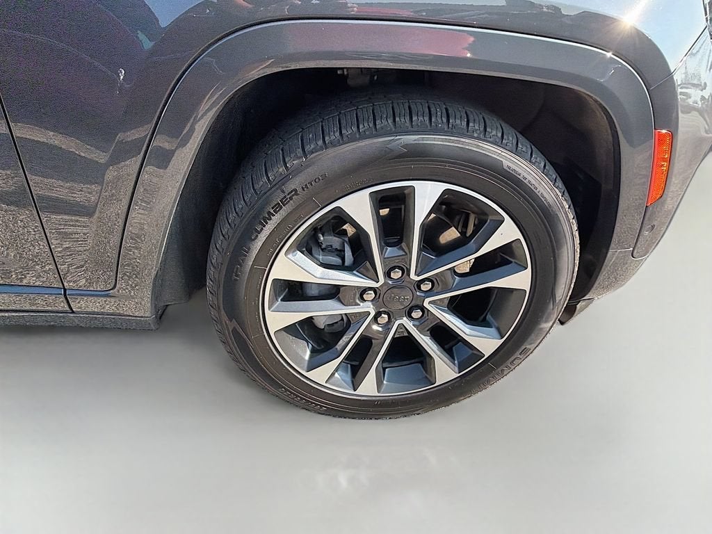 2023 Jeep Grand Cherokee 4xe Overland