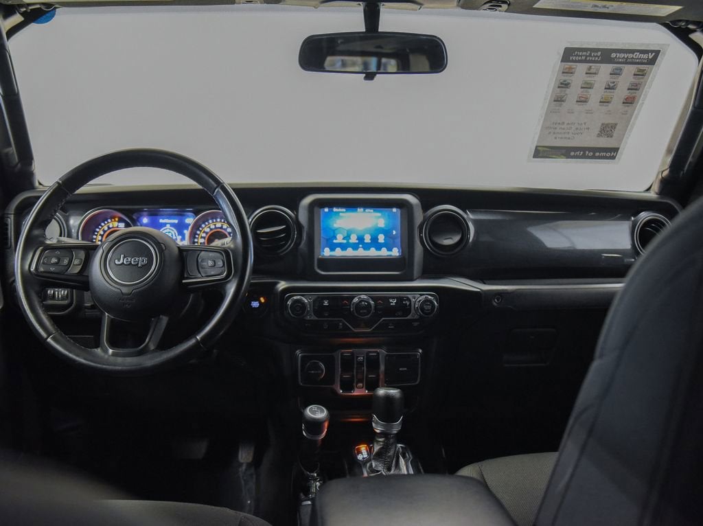 2022 Jeep Gladiator Altitude