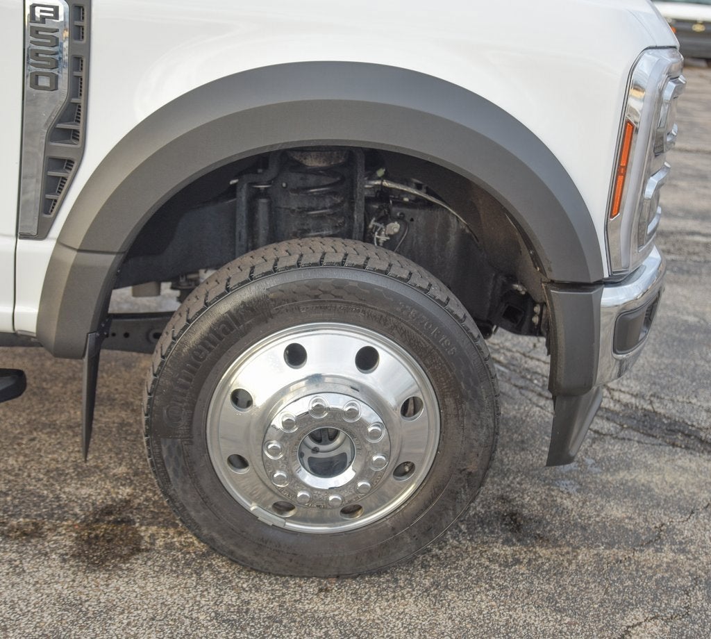 2024 Ford Super Duty F-550 DRW XL