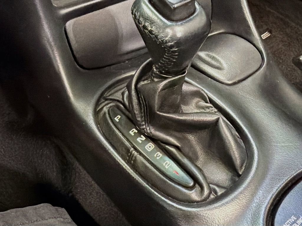 2004 Chevrolet Corvette NA