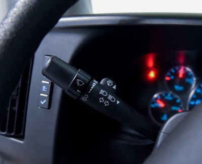 2023 Chevrolet Express Passenger 3500 1LS