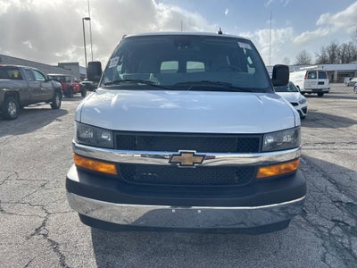 2025 Chevrolet Express Passenger 1LT