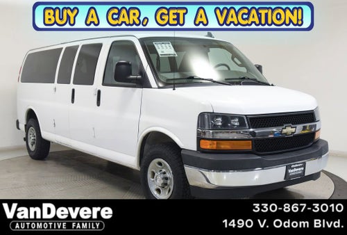 2017 Chevrolet Express Passenger 3500 LT