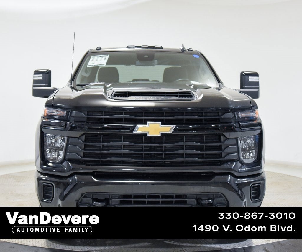 2024 Chevrolet Silverado 2500 HD Custom