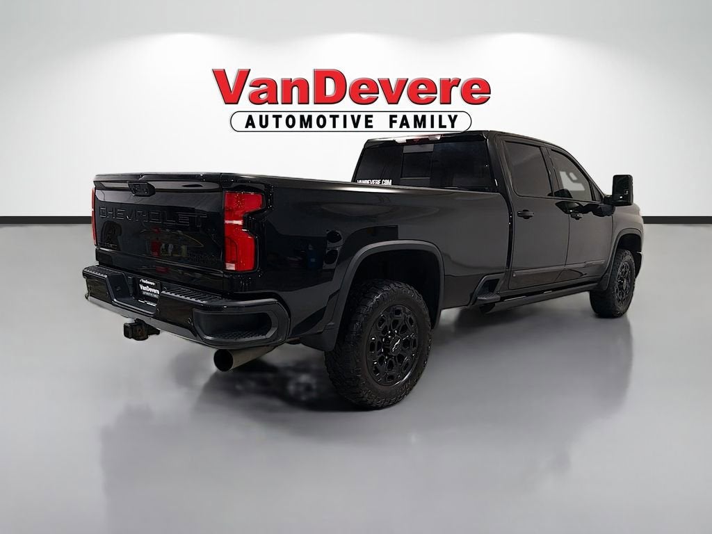2024 Chevrolet Silverado 3500 HD High Country