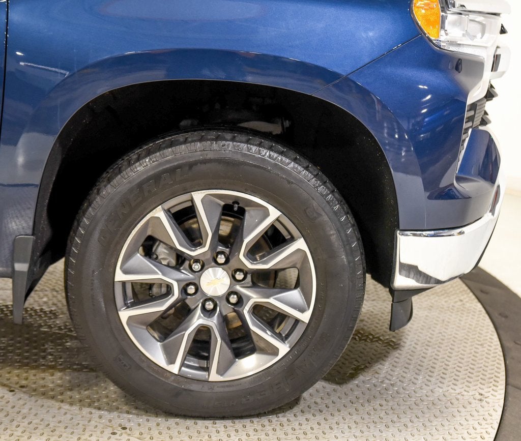 2022 Chevrolet Silverado 1500 LT (2FL)