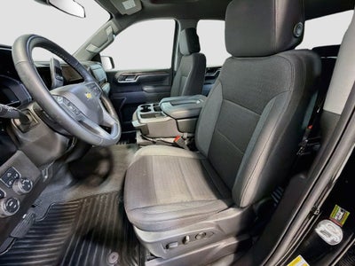 2025 Chevrolet Silverado 1500 LT (2FL)