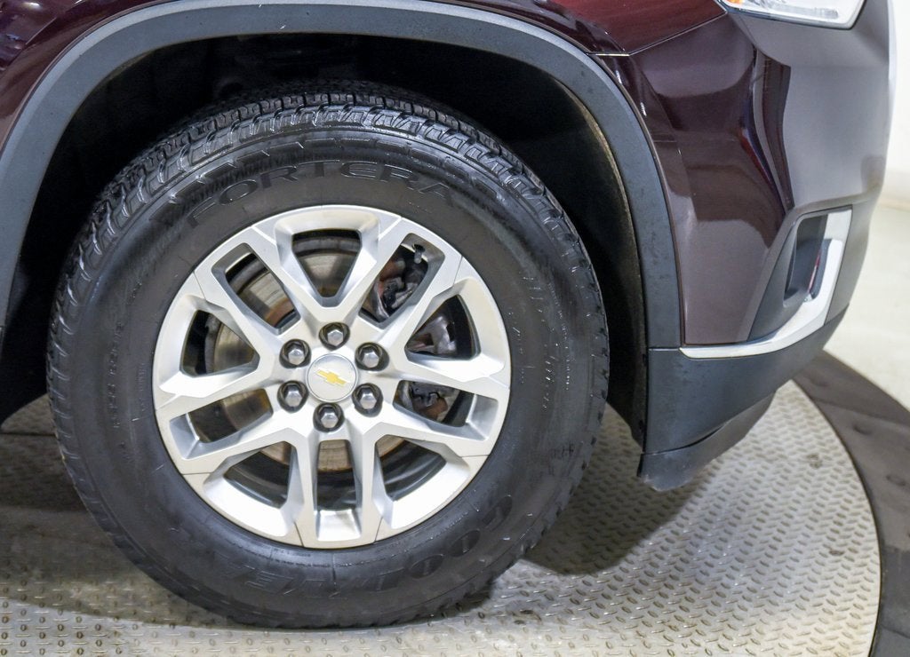 2021 Chevrolet Traverse LT Cloth