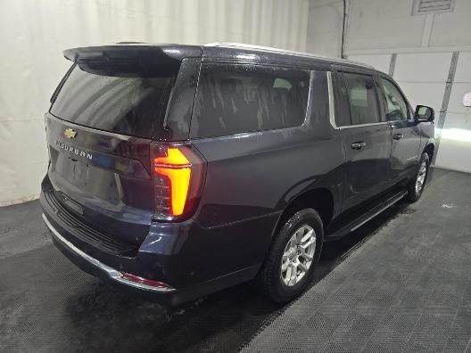 2025 Chevrolet Suburban LS