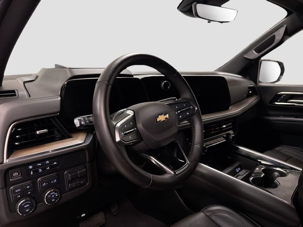 2025 Chevrolet Suburban High Country