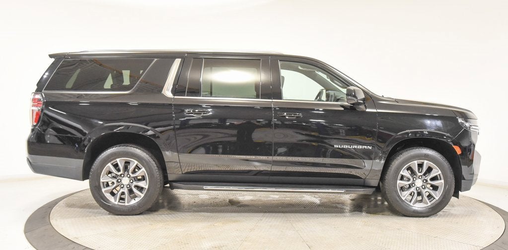 2023 Chevrolet Suburban LS