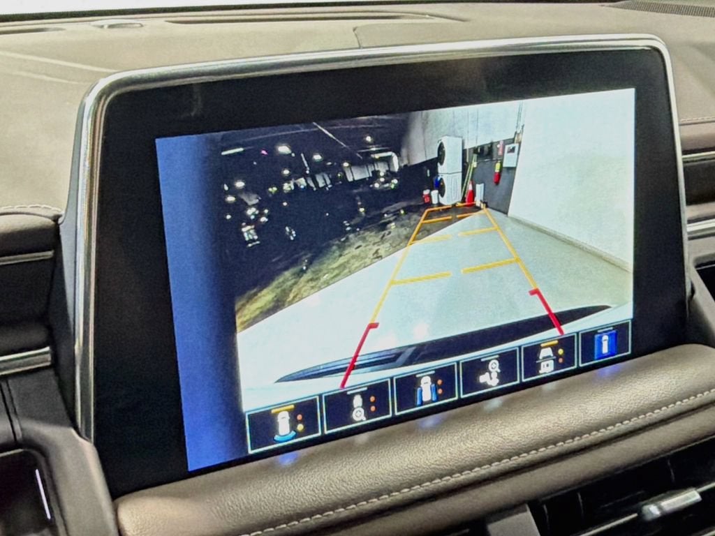 2022 Chevrolet Suburban LT