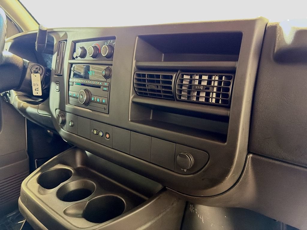 2013 Chevrolet Express Passenger 3500 LS