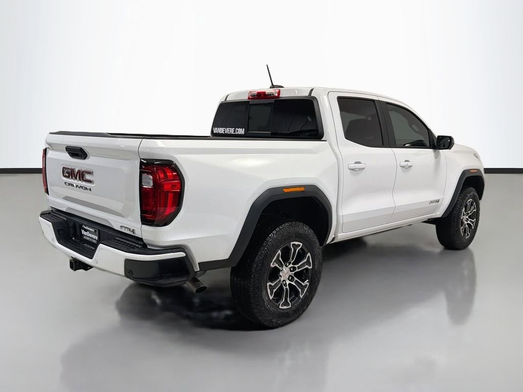 2025 GMC Canyon AT4