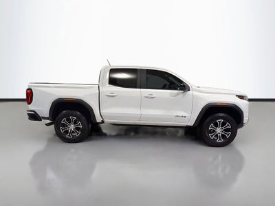 2025 GMC Canyon AT4