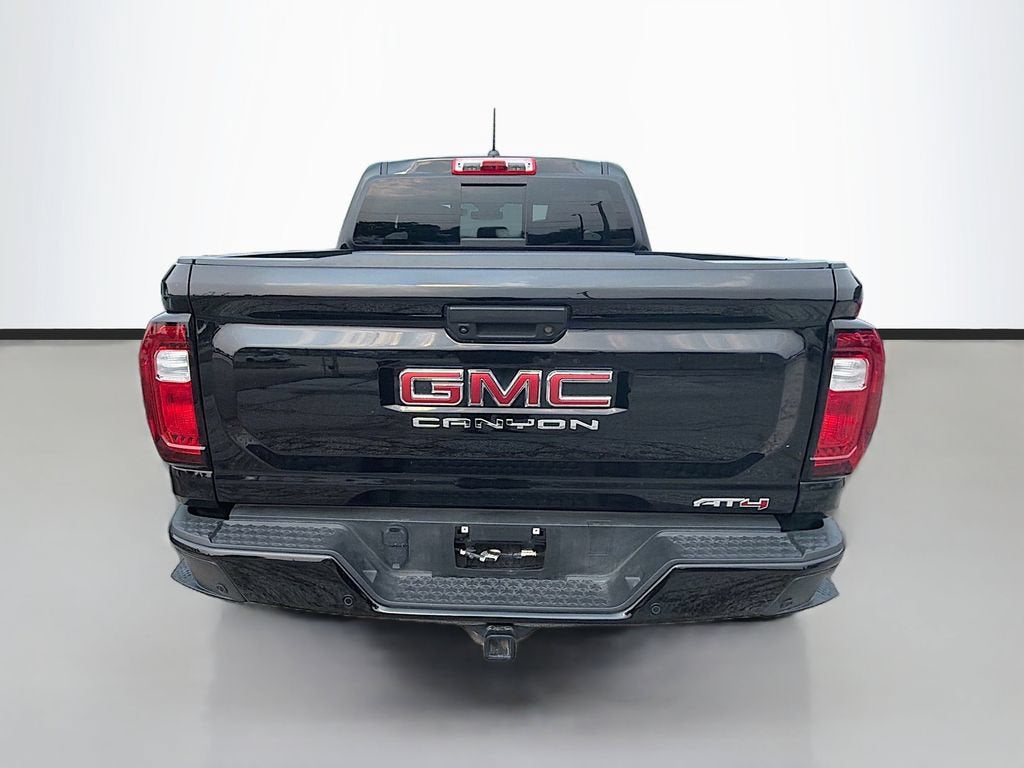 2025 GMC Canyon AT4