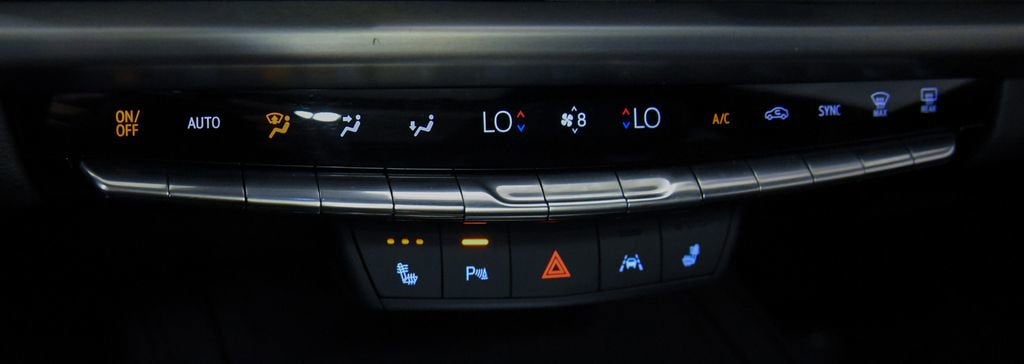 2024 Cadillac XT4 Sport