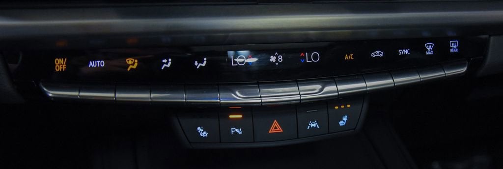 2024 Cadillac XT4 Sport