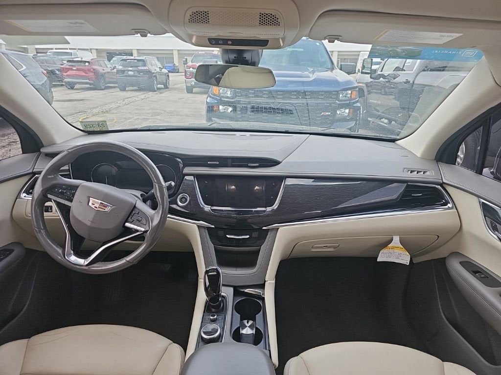 2021 Cadillac XT6 Premium Luxury