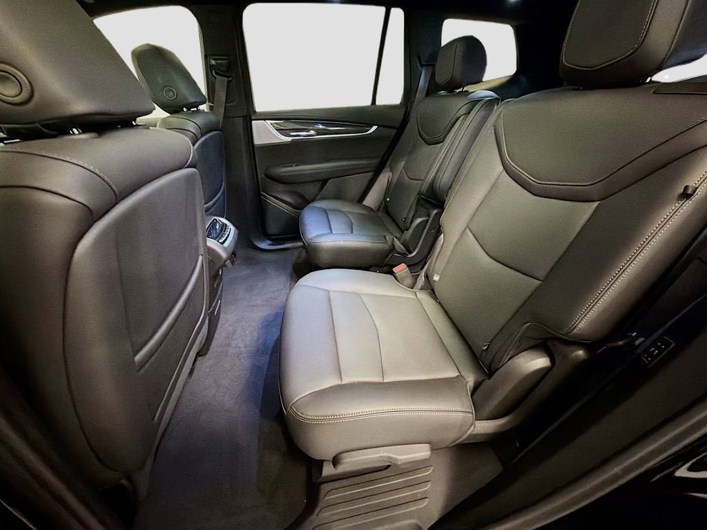 2025 Cadillac XT6 Sport
