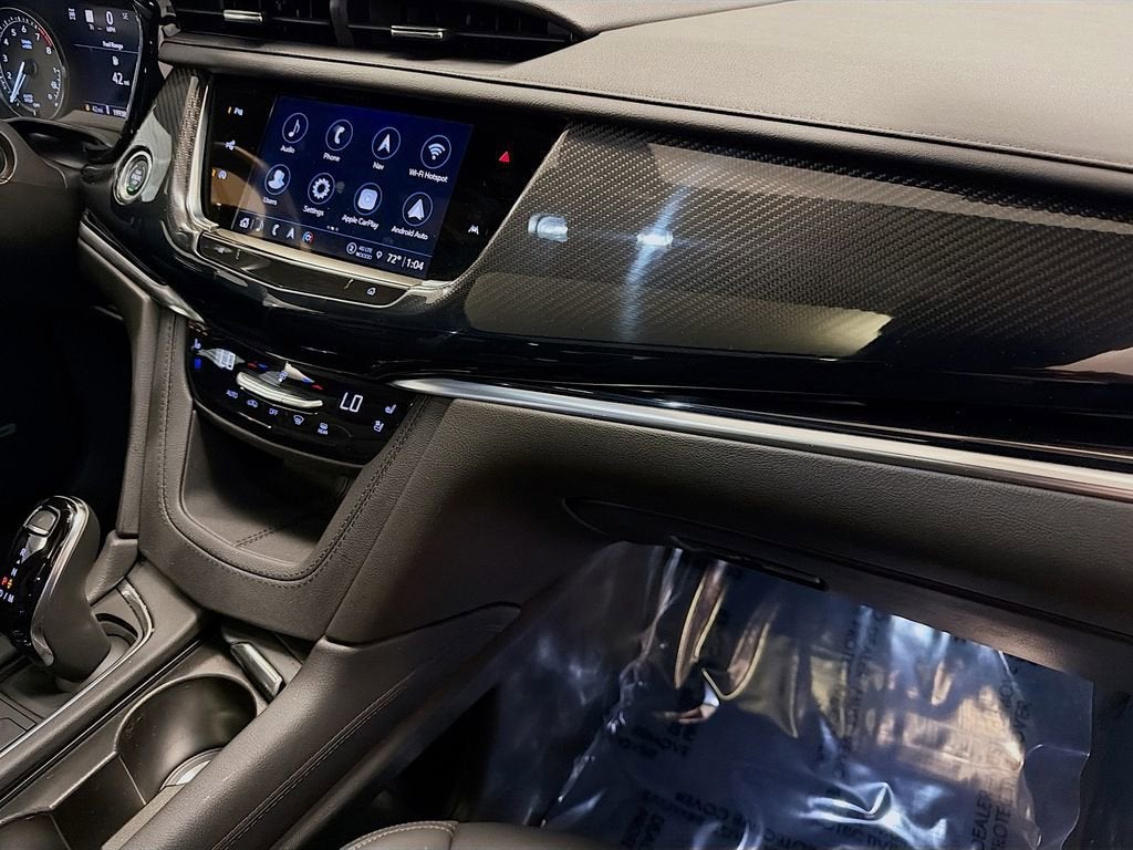 2025 Cadillac XT6 Sport