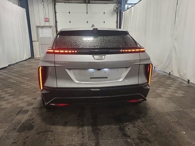 2024 Cadillac LYRIQ Sport 2