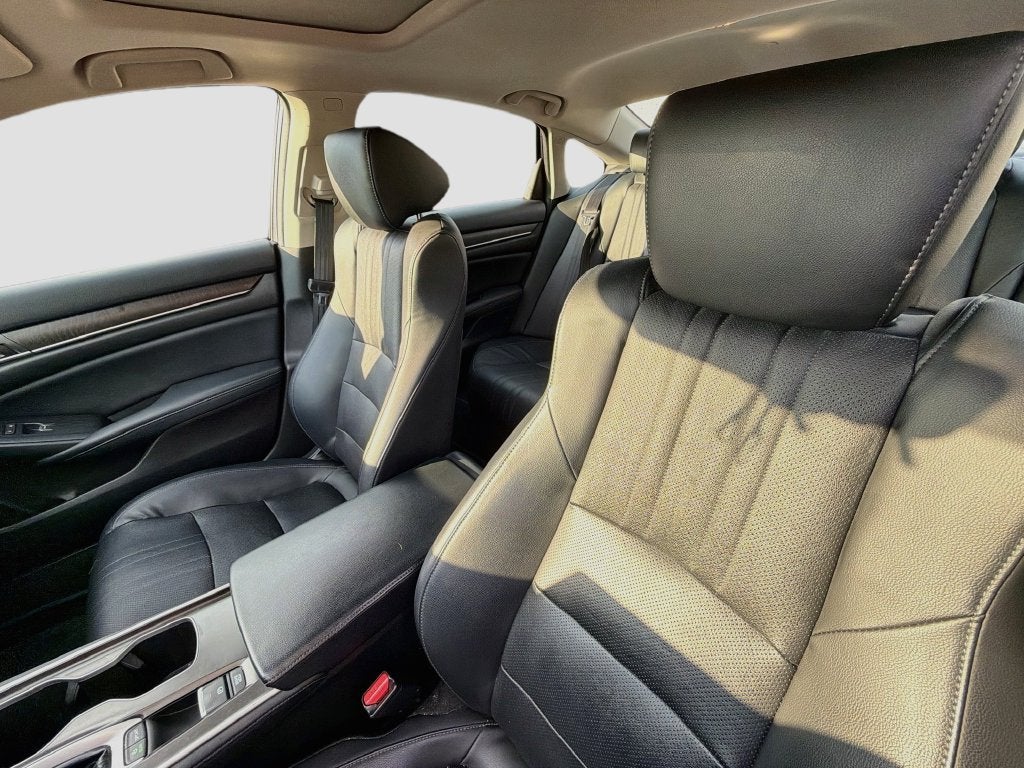 2018 Honda Accord Sedan Touring 1.5T