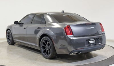 2019 Chrysler 300 Touring