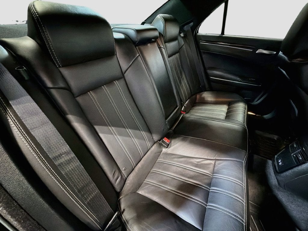 2018 Chrysler 300 300S