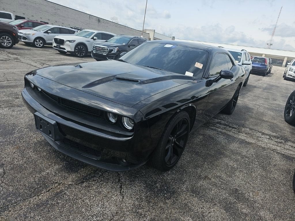 2018 Dodge Challenger SXT Plus