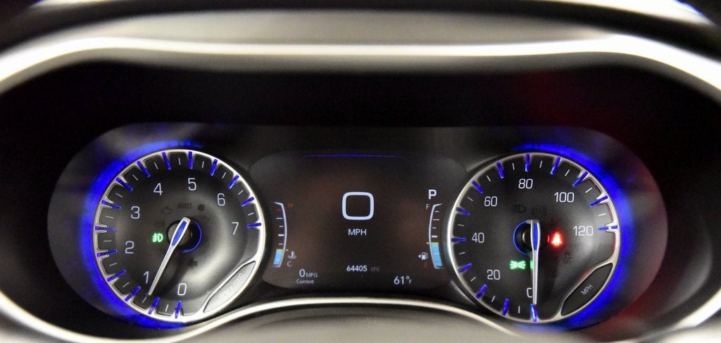 2023 Chrysler Pacifica Touring L