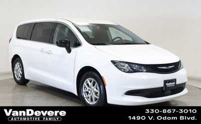 2024 Chrysler Voyager LX