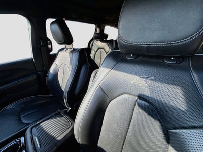 2022 Chrysler Pacifica Limited