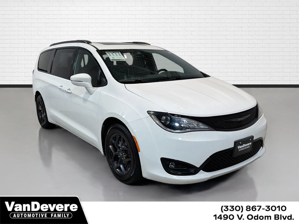 2019 Chrysler Pacifica Limited