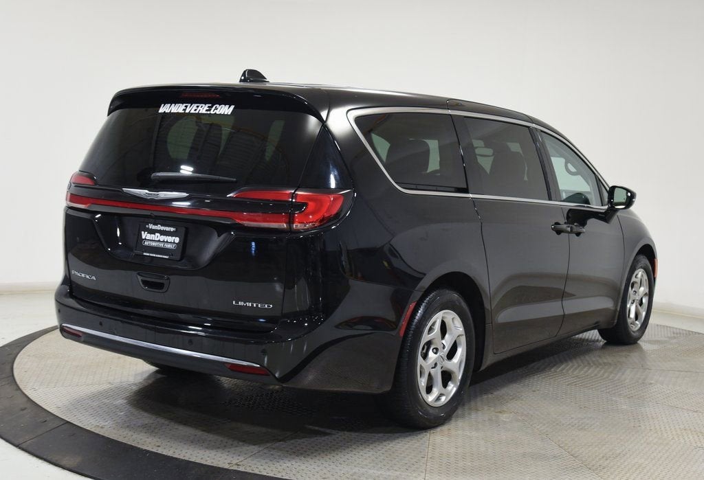 2024 Chrysler Pacifica Limited