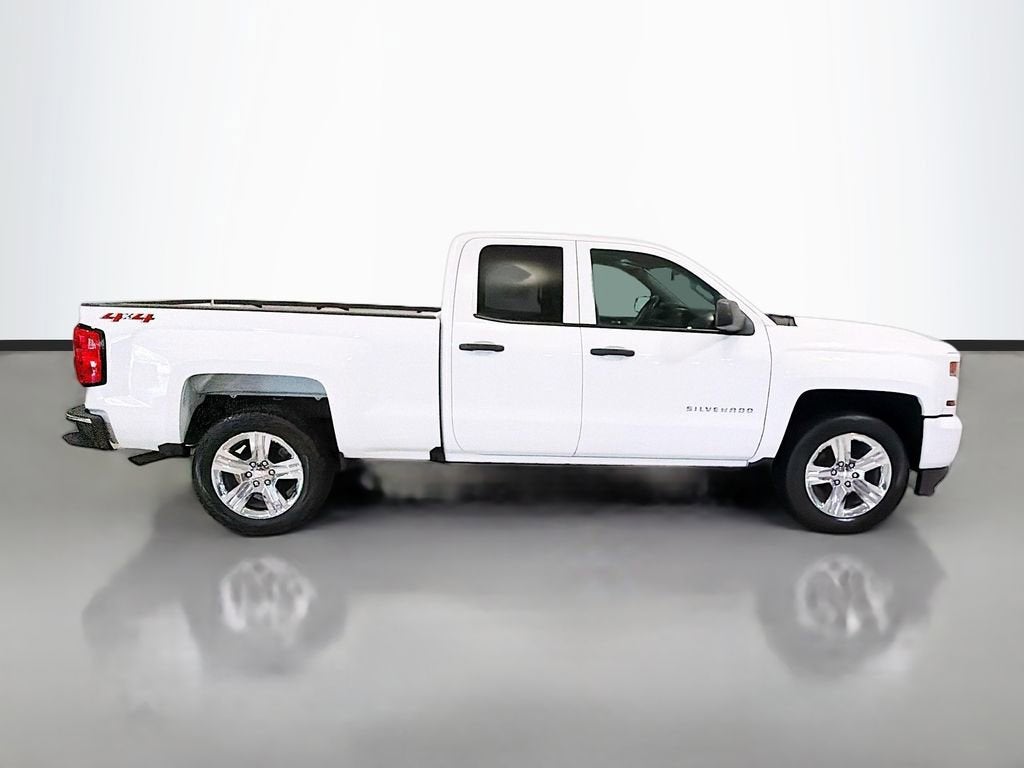 2019 Chevrolet Silverado LD Custom