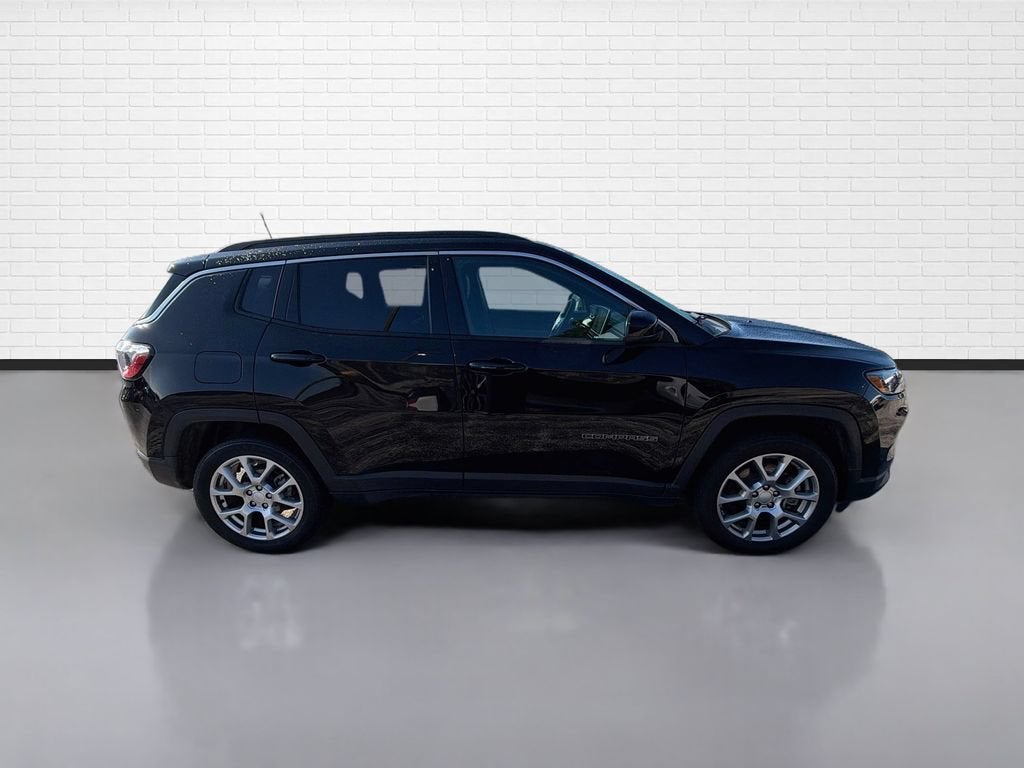 2024 Jeep Compass Latitude Lux