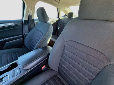 2020 Ford Fusion Hybrid SE