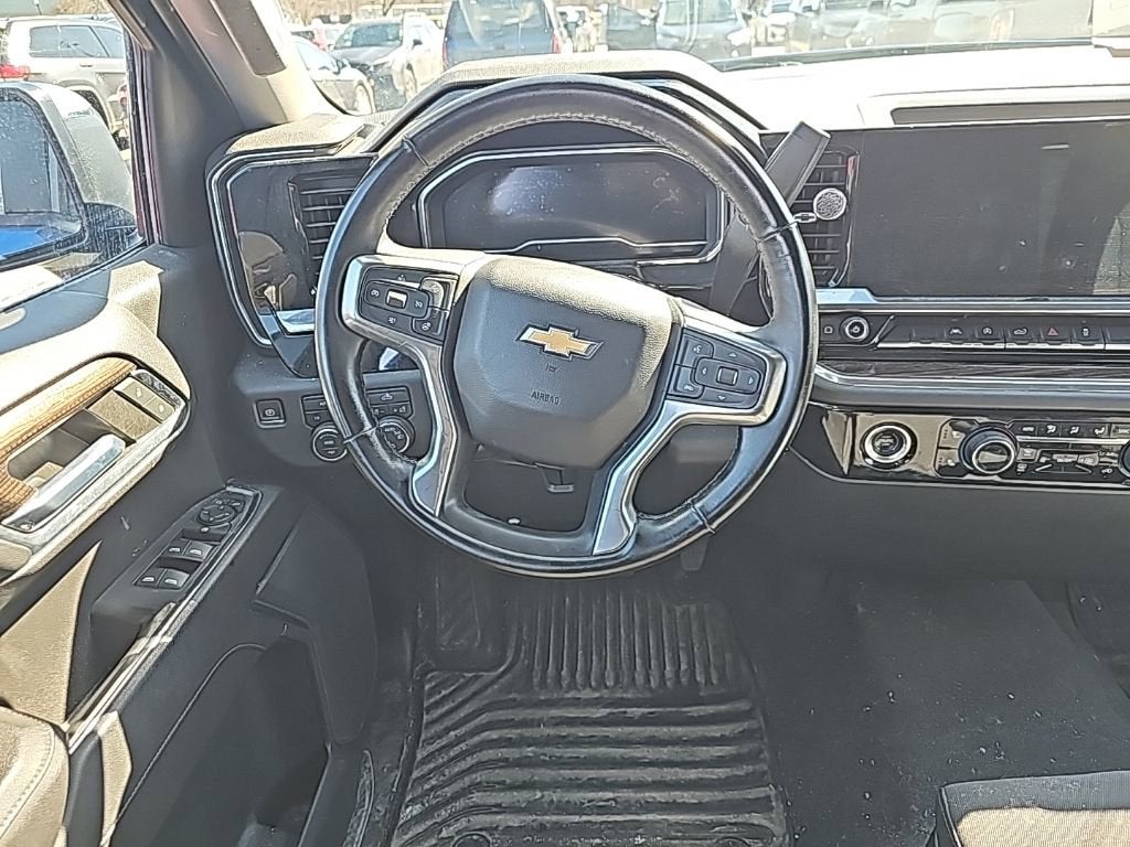 2023 Chevrolet Silverado 1500 LT