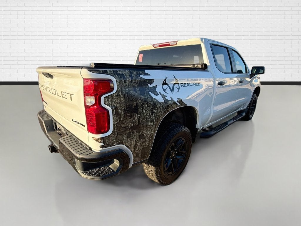 2023 Chevrolet Silverado 1500 Custom Trail Boss