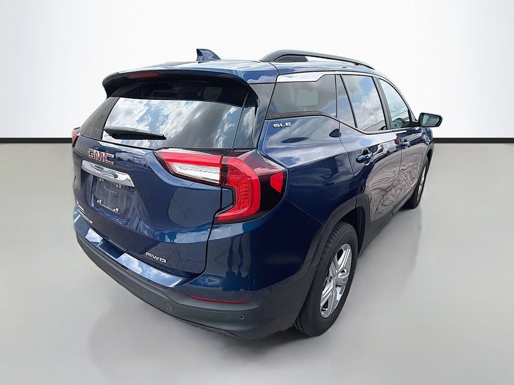 2022 GMC Terrain SLE