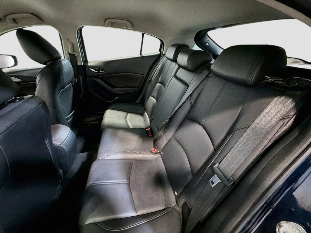 2018 Mazda Mazda3 5-Door Touring