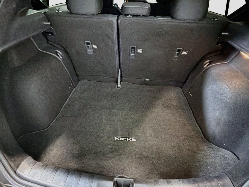 2020 Nissan Kicks S