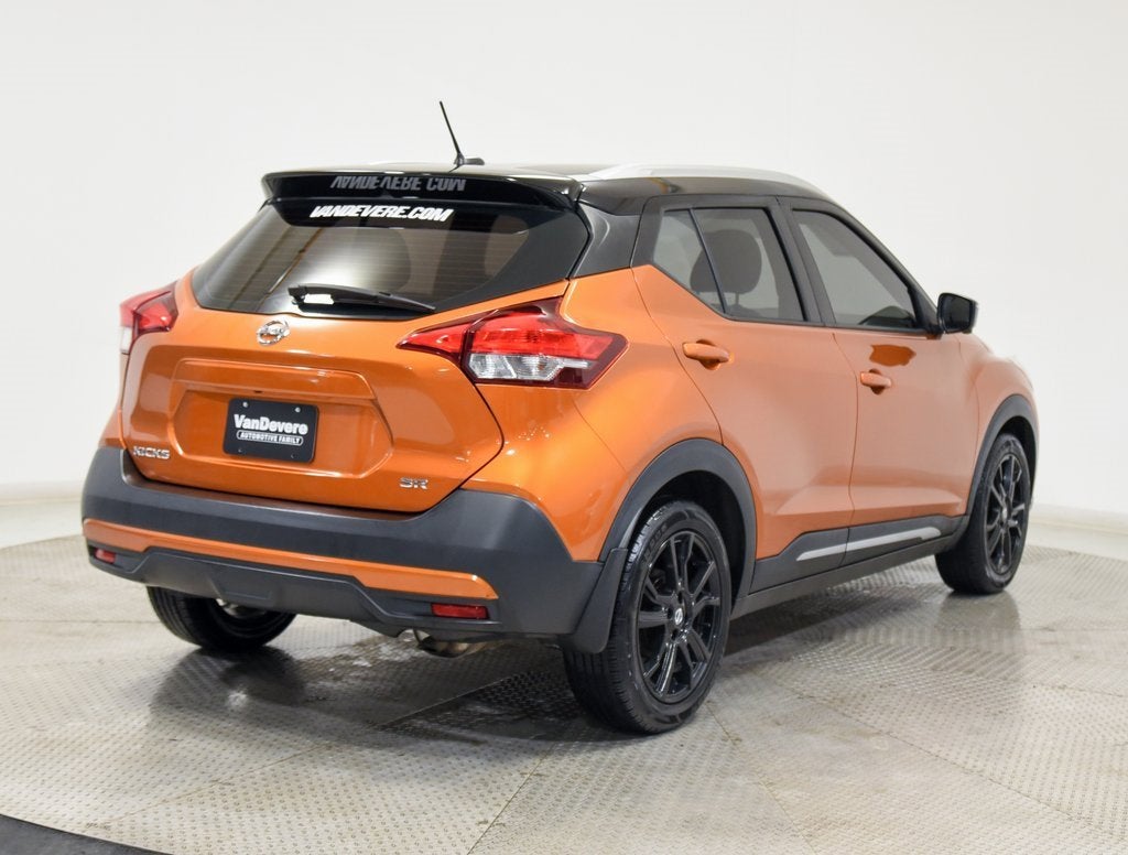 2019 Nissan Kicks SR