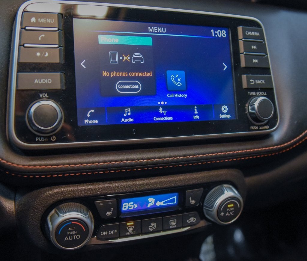 2019 Nissan Kicks SR