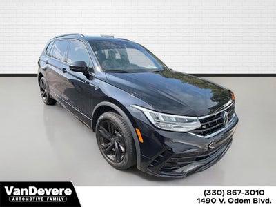 2024 Volkswagen Tiguan SE R-Line Black