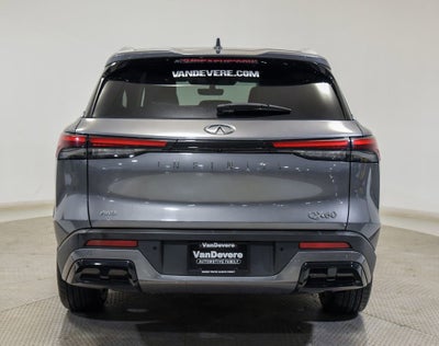 2023 INFINITI QX60 LUXE