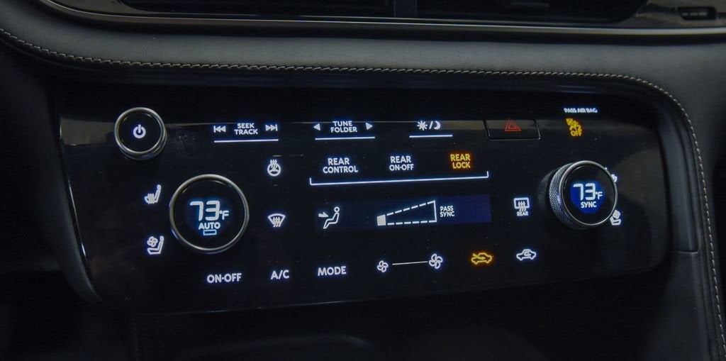 2023 INFINITI QX60 LUXE