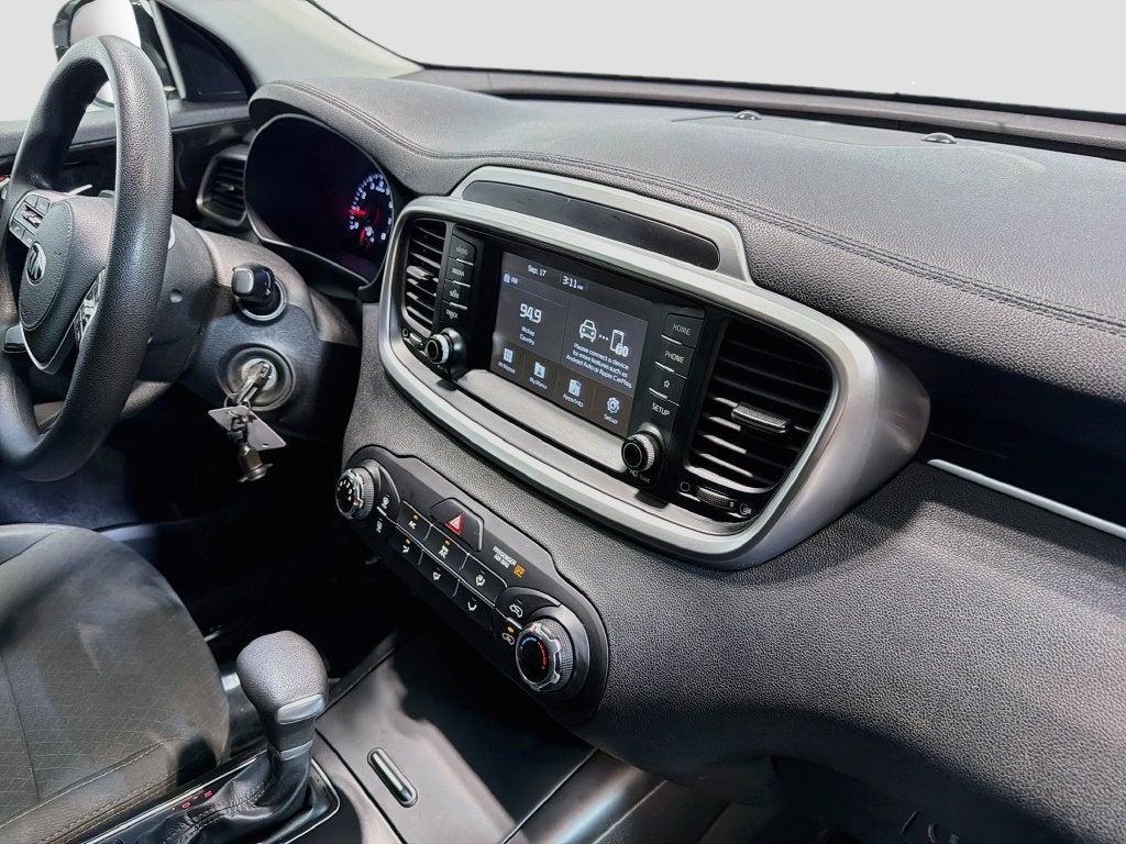 2020 Kia Sorento LX V6
